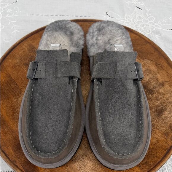 LL Bean Shoes Mens 13 M Gray Leather Lamb Fur Wicked Good Slipper Scuffs main image 10